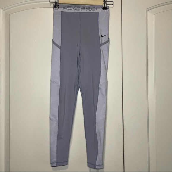 EUC Nike Pro High-Waisted 7/8 Training Leggings With Pockets - Indigo Haze - Picture 7 of 11
